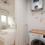 Ihost Flat - Giambellino 131-2 アパート ミラノ